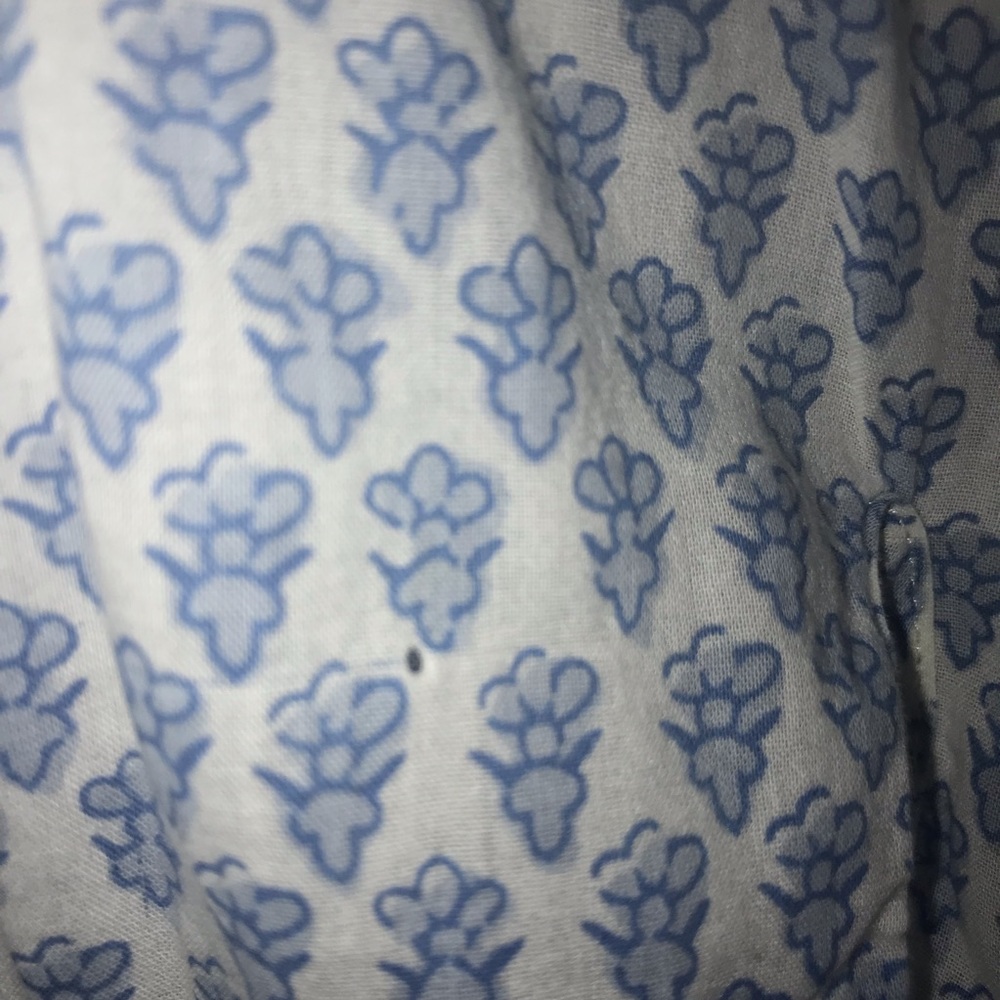 3/$20, Cute J.Crew Top w/ Gold Side Detail - Picture 6 of 8